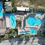 Aydinbey Gold Dreams Üdülőközpont 5*